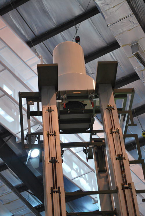 國產電磁環(huán)境監(jiān)測車 守護無形空間的“電波哨兵”